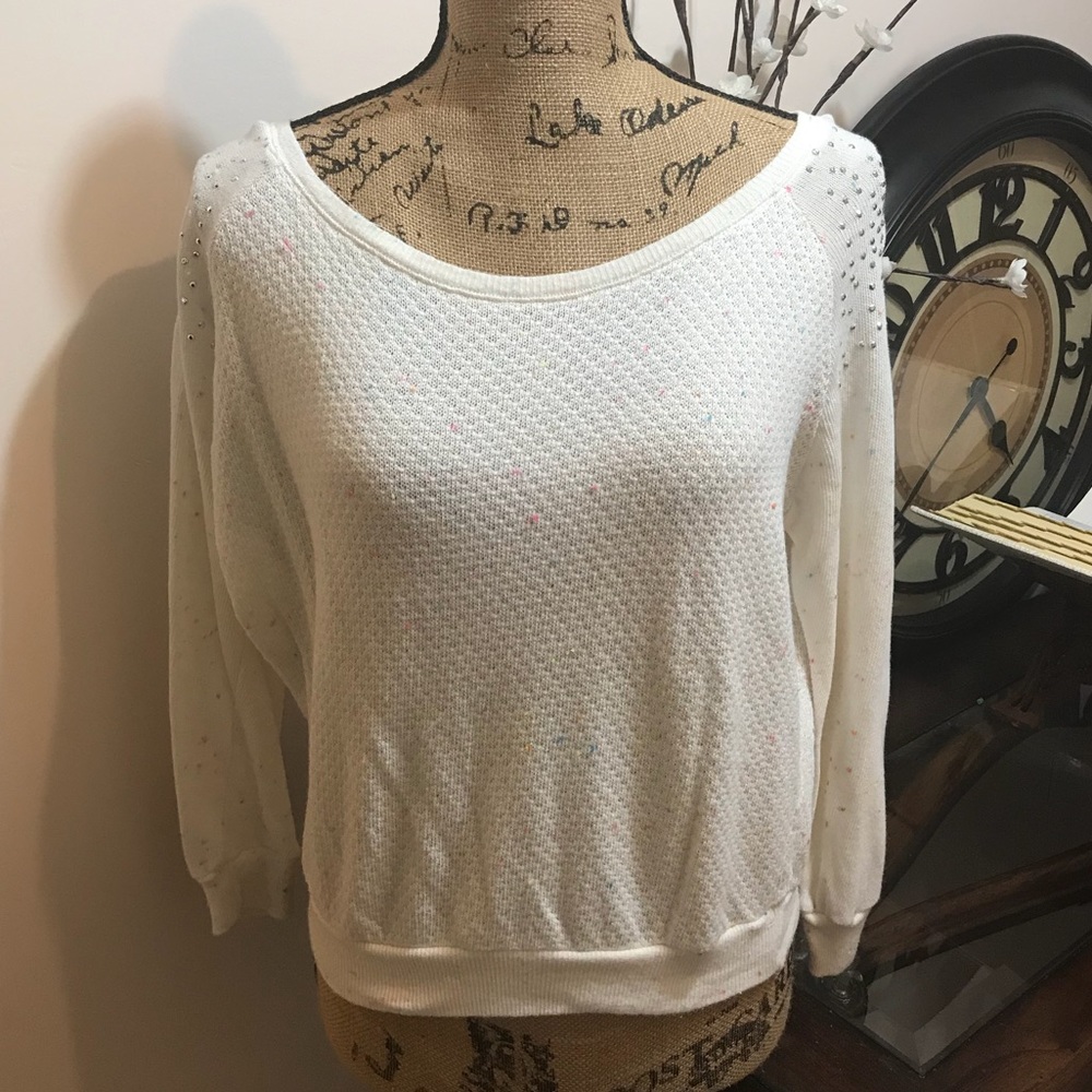 ✨•SOLD• CONFETTI RHINESTONE SWEATER✨